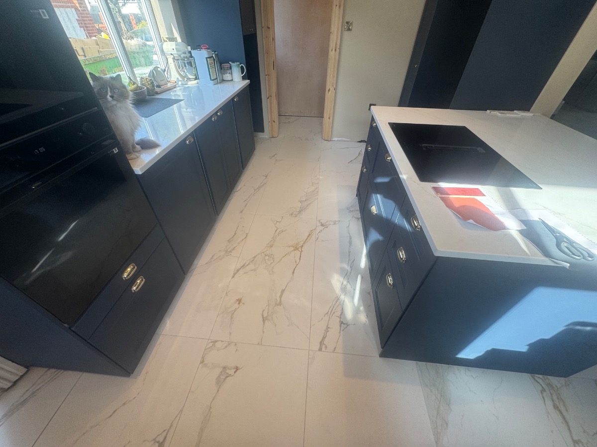 Kitchen Fitter: Image 16